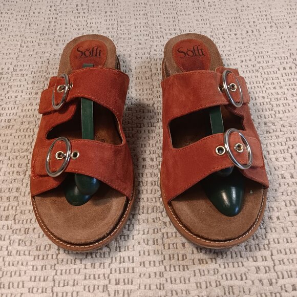 Sofft women's cardinal red suede leather adjustable slide sandals sz 8 Medium - Picture 2 of 15